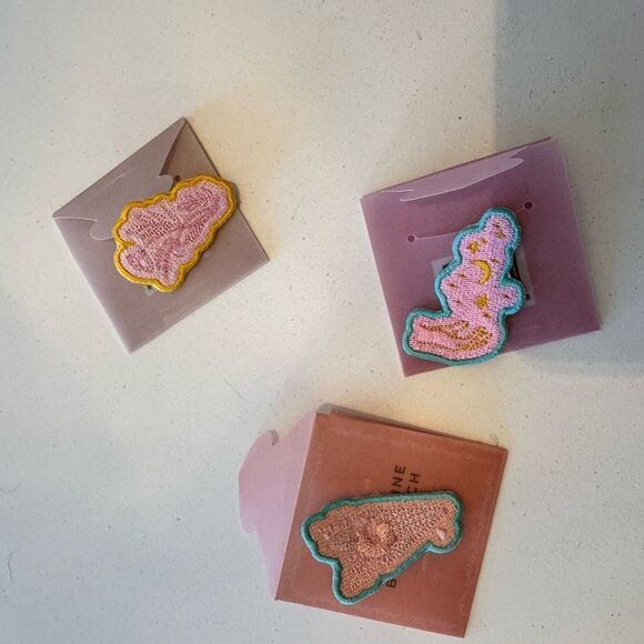 Archer and olive
Set of Three Make It Mine Book Patches #18 - Picture 2 of 4